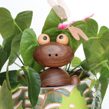 Load image into Gallery viewer, Frog Essential Oil Diffuser