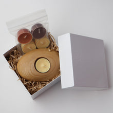 Load image into Gallery viewer, Beech Wood Pebble Candle Holder